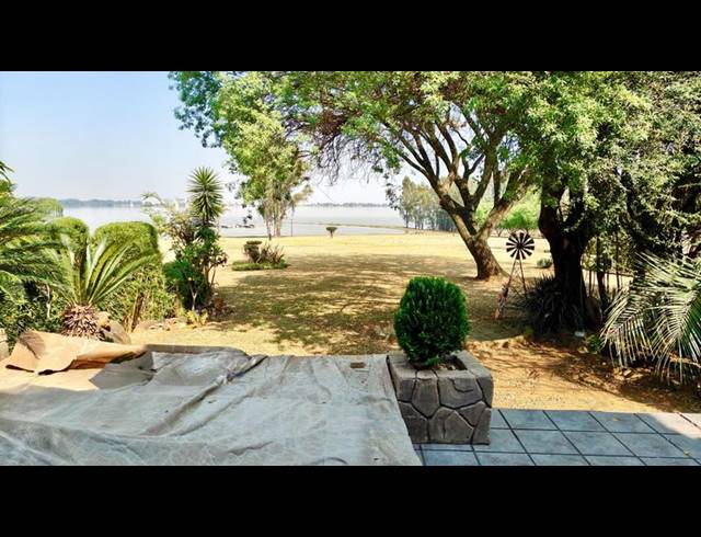 3 BEDROOM HOUSE FOR SALE IN VAAL MARINA